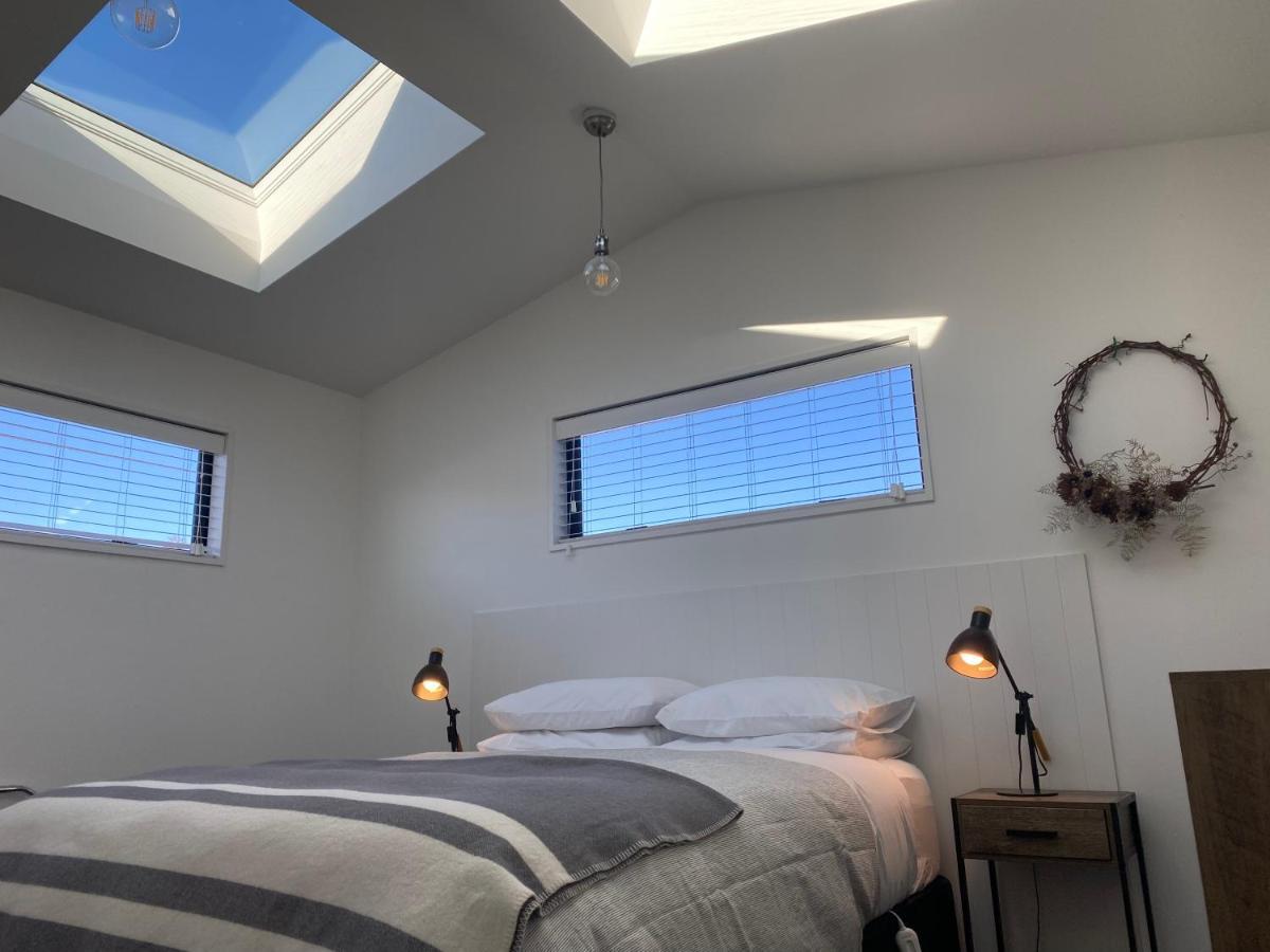 Skylight House With Stunning Outdoor Bath Villa Lake Tekapo Exterior photo